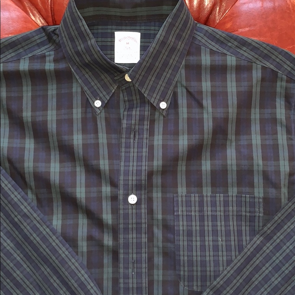 🔥BROOKS BROTHERS BUTTON DOWN DRESS SHIRT🔥